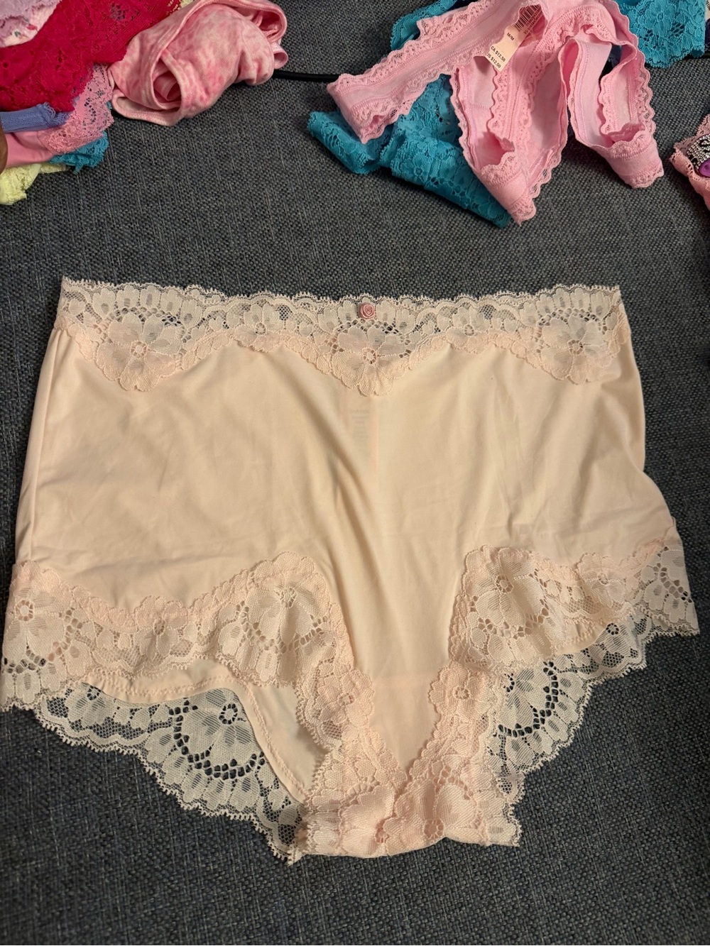 Victoria's Secret Light Pink Lace Trim Boyshort Panty